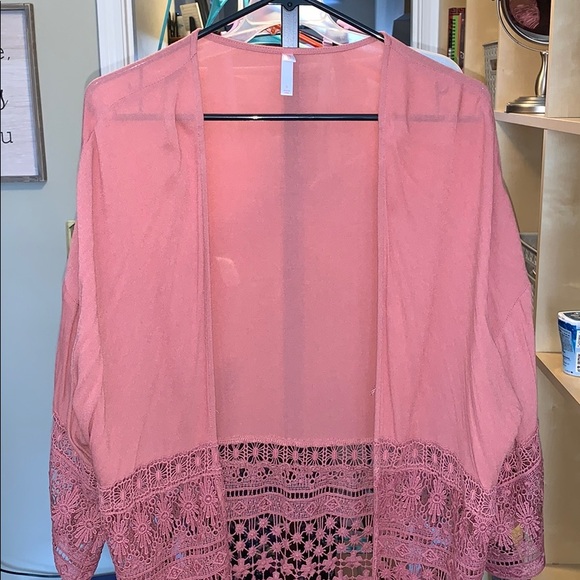 Dusty Rose Kimono - Picture 1 of 7